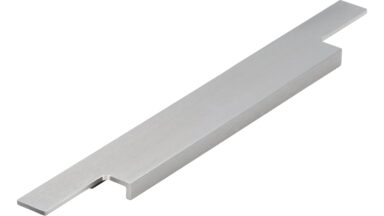 Griffleiste Sulz Aluminium gebürstet - 295 mm lang  vor weißem Hintergrund