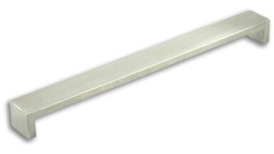 Griff Bannewitz Edelstahl fein geschliffen - 374 mm lang vor weißem Hintergrund