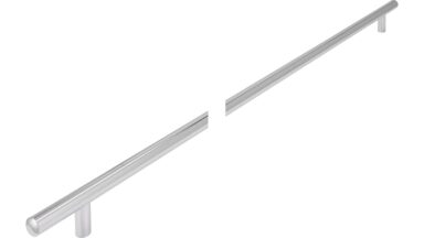 Griff Bruchsal Stahl chrom glänzend - 688 mm lang  vor weißem Hintergrund