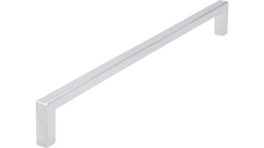 Griff Bruckmühl Druckguss chrom glänzend - 232 mm lang vor weißem Hintergrund