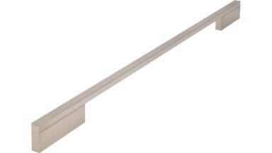 Griff Wendlingen Aluminium vernickelt feingeschliffen - 508 mm lang vor weißem Hintergrund