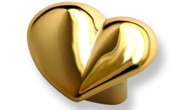 Griff Zweibrücken Kunststoff metallisiert gold glänzend - 36 mm lang vor weißem Hintergrund