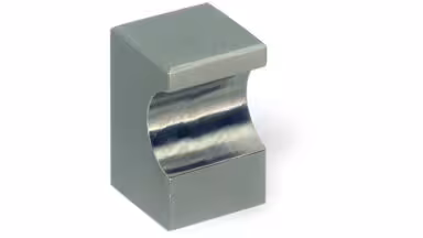 Designknopf Wittstock Edelstahl gebürstet - 18 mm lang vor weißem Hintergrund
