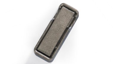 Haken Geisenfeld Kunststoff - vintageeffekt - 70 mm lang vor weißem Hintergrund