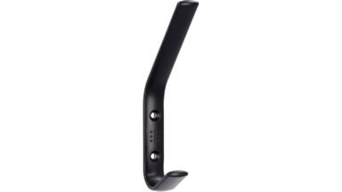 Haken Quickborn Druckguss schwarz matt pulverbeschichtet - 150 mm lang vor weißem Hintergrund