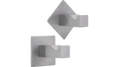 Haken Quierschied Edelstahl fein geschliffen - 42 mm lang  vor weißem Hintergrund
