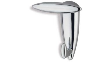 Haken Rödermark Druckguss chrom glänzend - 120 mm lang vor weißem Hintergrund
