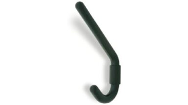 Haken Wolfsburg Kunststoff schwarz-braun - 160 mm lang  vor weißem Hintergrund