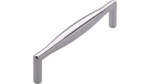 Griff Alzey Druckguss chrom glänzend - 136 mm lang  vor weißem Hintergrund
