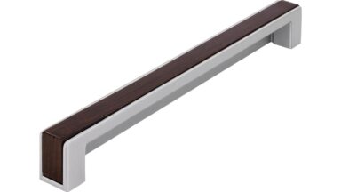 Griff Bad-Doberan Kunststoff metallisiert weißaluminium bedruckt braun - 172 mm lang  vor weißem Hintergrund