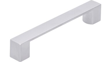 Griff Bad-Krozingen Druckguss chrom matt - 161 mm lang  vor weißem Hintergrund
