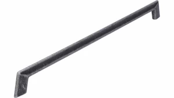 Griff Beelitz Druckguss eisenfarbig getrommelt matt - 350 mm lang vor weißem Hintergrund