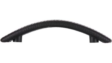 Griff Flöha Kunstleder - Kunststoff schwarz - 138 mm lang  vor weißem Hintergrund