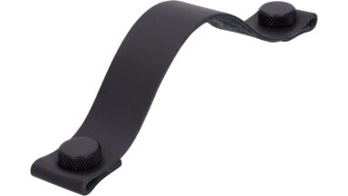 Griff Grafing Aluminium - Echtleder schwarz schwarz matt pulverbeschichtet - 190 mm lang  vor weißem Hintergrund