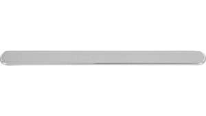 Griff Kierspe Druckguss chrom glänzend - 138 mm lang  vor weißem Hintergrund