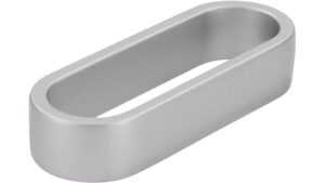 Griff Luckenwalde Druckguss alufarbig pulverbeschichtet - 76 mm lang  vor weißem Hintergrund