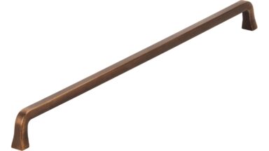 Griff Marktheidenfeld Druckguss messing schwarz gebürstet - 331 mm lang vor weißem Hintergrund