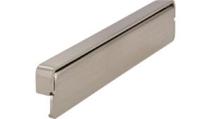 Griff Mayen Druckguss vernickelt feingeschliffen - 160 mm lang  vor weißem Hintergrund