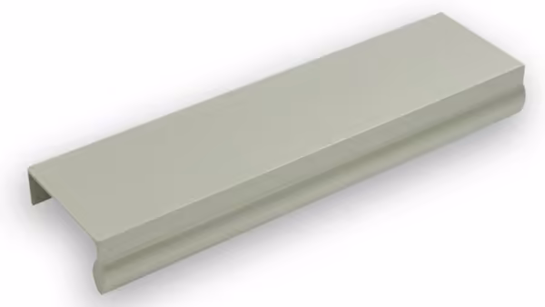 Griff Oberkirch Aluminium - natur matt - 180 mm lang  vor weißem Hintergrund