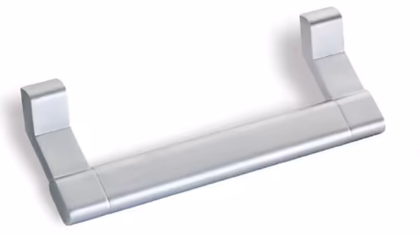 Griff Ottobrunn Druckguss chrom matt - 180 mm lang vor weißem Hintergrund