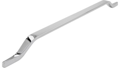 Griff Pegnitz Druckguss chrom glänzend - 360 mm lang vor weißem Hintergrund