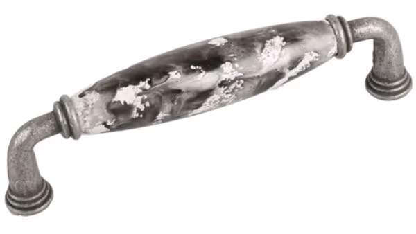Griff Rosbach Zamak Porzellan antik silber weiß Flecken schwarz - 145 mm lang  vor weißem Hintergrund