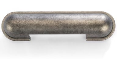 Griff Runkel Kunststoff - vintageeffekt - 176 mm lang  vor weißem Hintergrund