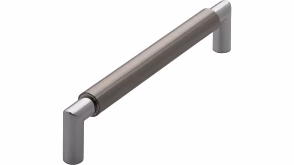 Griff Straelen Stahl - Druckguss vernickelt feingeschliffen chrom glänzend - 172 mm lang  vor weißem Hintergrund