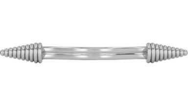 Griff Vaterstetten Druckguss chrom glänzend - 190 mm lang  vor weißem Hintergrund