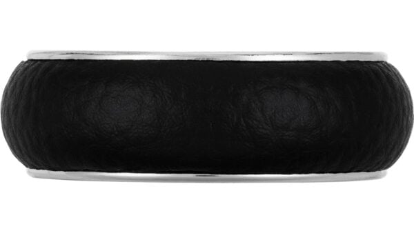 Griff Vienenburg Kunstleder - Kunststoff metallisiert chrom glänzend schwarz - 58 mm lang  vor weißem Hintergrund