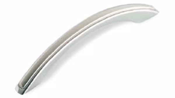 Griff + Einlage Ubstadt-Weiher Kunststoff galvanisiert chrom glänzend nickel matt gebürstet - 134 mm lang vor weißem Hintergrund