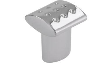 Knopf Apolda Druckguss chrom glänzend - 20 mm lang vor weißem Hintergrund