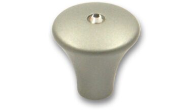 Knopf Bobingen Druckguss alufarbig pulverbeschichtet swarovski® kristalle - 24 mm lang vor weißem Hintergrund