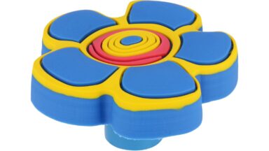 Knopf Dorfen Softmaterial - Metallfuß blau-gelb - 44 mm lang  vor weißem Hintergrund