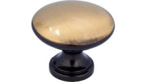 Knopf Göttingen Messing brüniert - 27 mm lang  vor weißem Hintergrund