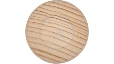 Knopf Hersbruck Holz fichte roh - 30 mm lang  vor weißem Hintergrund