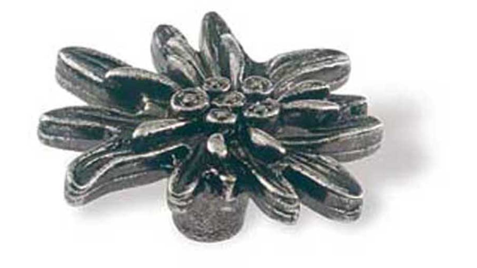 Knopf Osterholz-Scharmbeck Druckguss altsilberfarbig - 46 mm lang  vor weißem Hintergrund