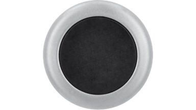 Knopf Stendal Druckguss - Kunststoff chrom matt gummieffekt schwarz - 34 mm lang  vor weißem Hintergrund