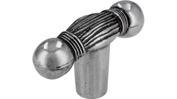 Knopf Westoverledingen Druckguss altsilberfarbig - 48 mm lang  vor weißem Hintergrund