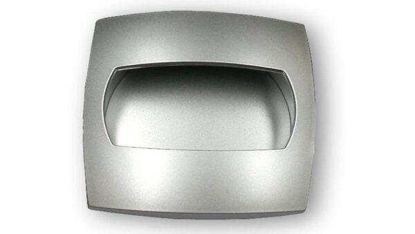 Muschel Mannheim Kunststoff metallisiert chrom - 57 mm lang  vor weißem Hintergrund