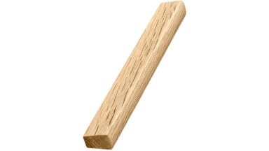 Griffleiste 1410-TRIM Holz Eiche - Lackiert - 168 mm lang  vor weißem Hintergrund