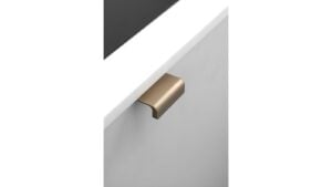 Griffleiste ARTISAN Aluminium - Messing gebürstet - 40 mm lang  vor weißem Hintergrund