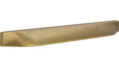 Griffleiste Alsbach Druckguss messingfarbig getrommelt matt - 190 mm lang vor weißem Hintergrund