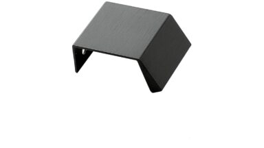 Griffleiste BENCH Aluminium - Gebürstet matt schwarz - 40 mm lang vor weißem Hintergrund