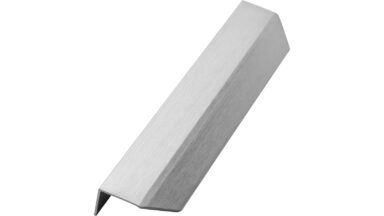 Griffleiste BLAZE-2 Aluminium - Edelstahloptik - 200 mm lang vor weißem Hintergrund
