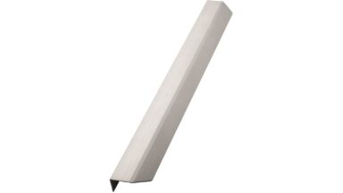 Griffleiste BLAZE-2 Aluminium - Edelstahloptik - 350 mm lang vor weißem Hintergrund