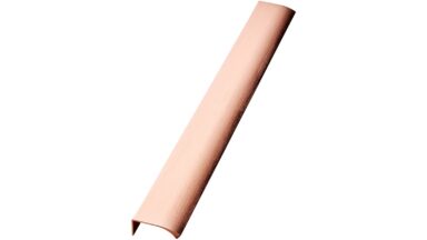 Griffleiste EDGE-Straight Aluminium - Kufper gebürstet - 350 mm lang vor weißem Hintergrund