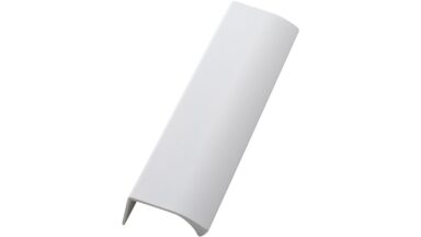 Griffleiste EDGE-Straight Aluminium - Weiß - 40 mm lang vor weißem Hintergrund