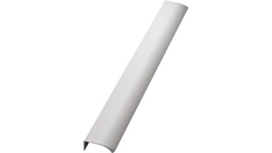 Griffleiste EDGE-Straight Aluminium - Matt weiß - 600 mm lang  vor weißem Hintergrund