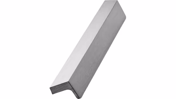 Griffleiste ENVELOPE Aluminium - Edelstahloptik - 200 mm lang  vor weißem Hintergrund